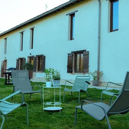 15 Pers Piscine Nature Dombes Vakantiehuis *